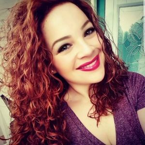 Meet your Posher, Iris